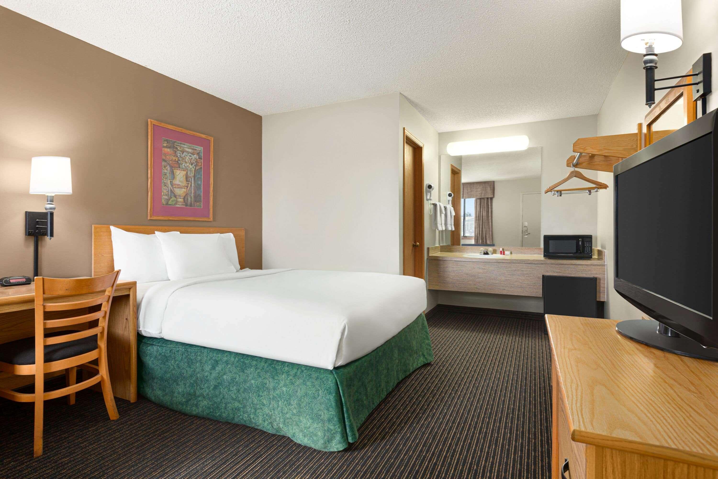 Travelodge By Wyndham Wellington Экстерьер фото