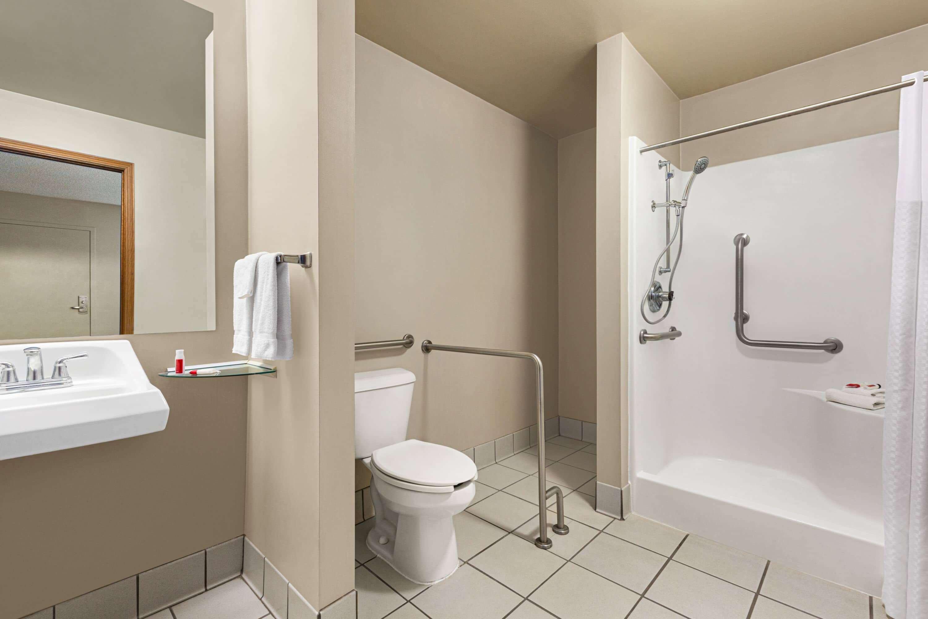 Travelodge By Wyndham Wellington Экстерьер фото